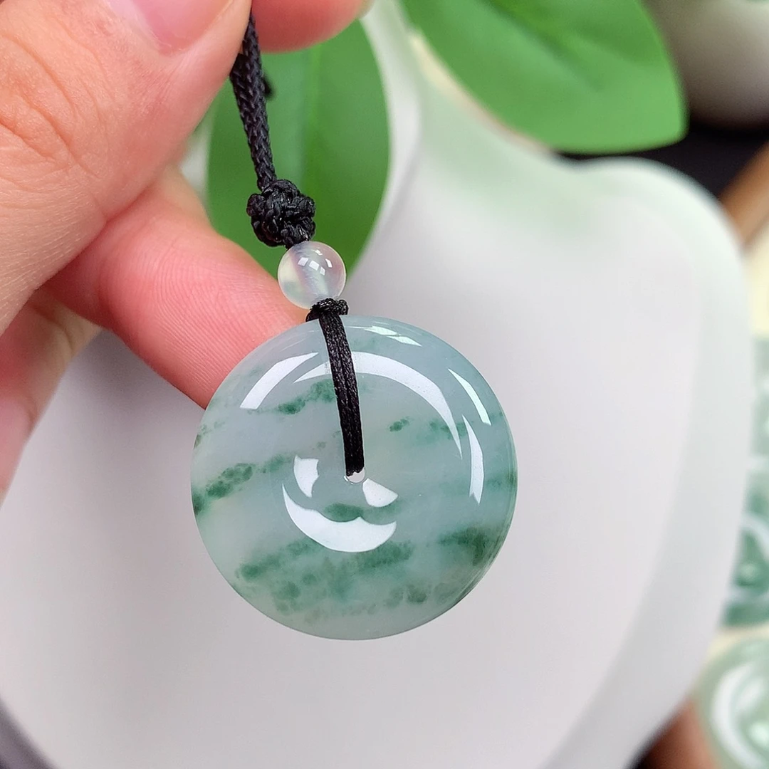 颈饰未镶嵌翡翠平安扣 25.1x6.3mm