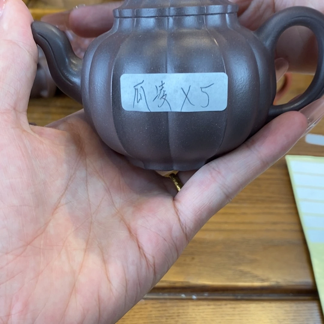 一***倒茶壶紫砂原矿泥料手工壶直播间