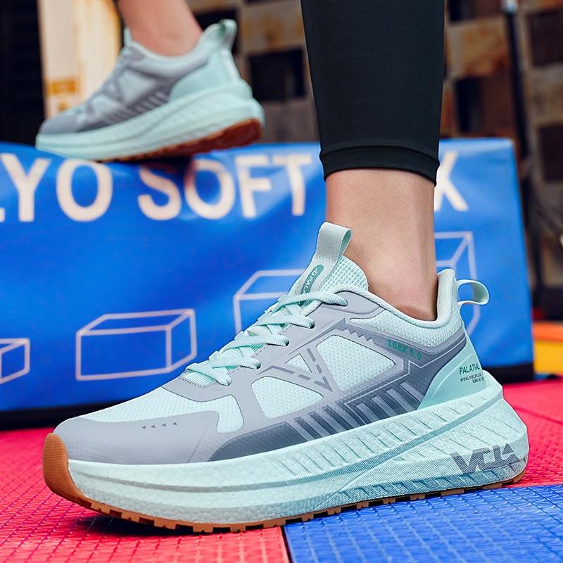 青少年专业马拉松跑鞋夏季款超轻软底减震回弹竞速大童运动跑步鞋