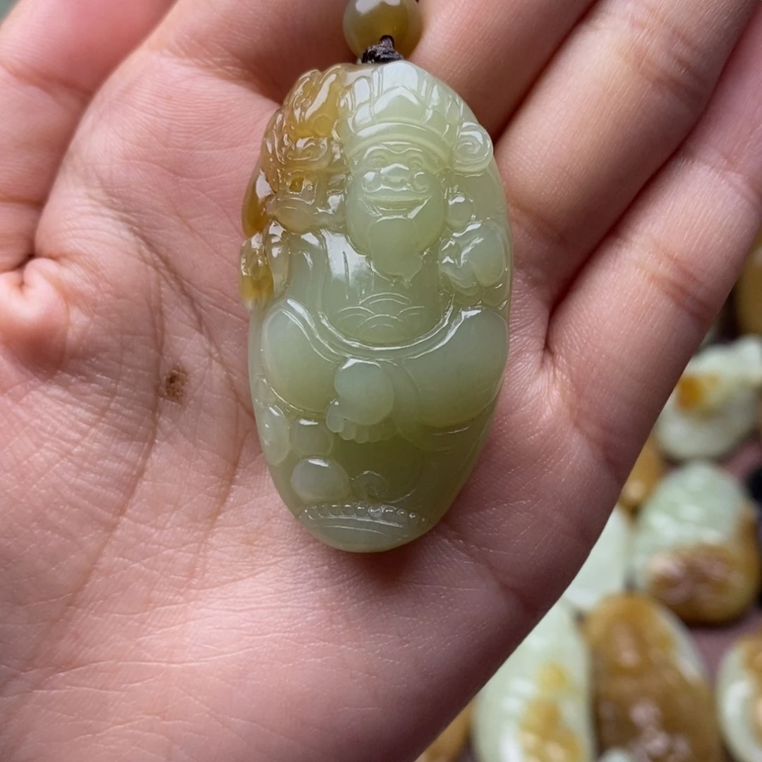 项链未镶嵌和田玉（糖玉）