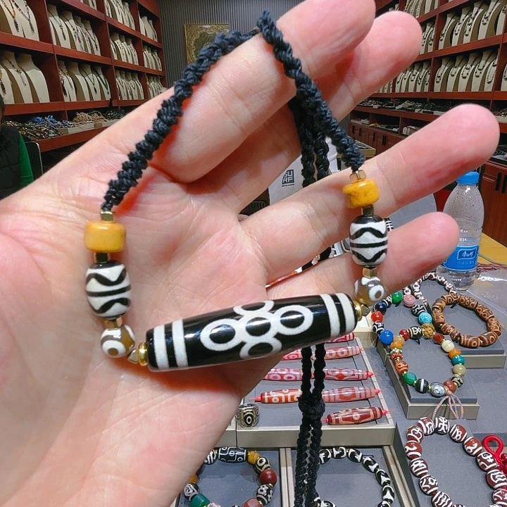 未镶嵌玛瑙/玉髓珠宝奇石