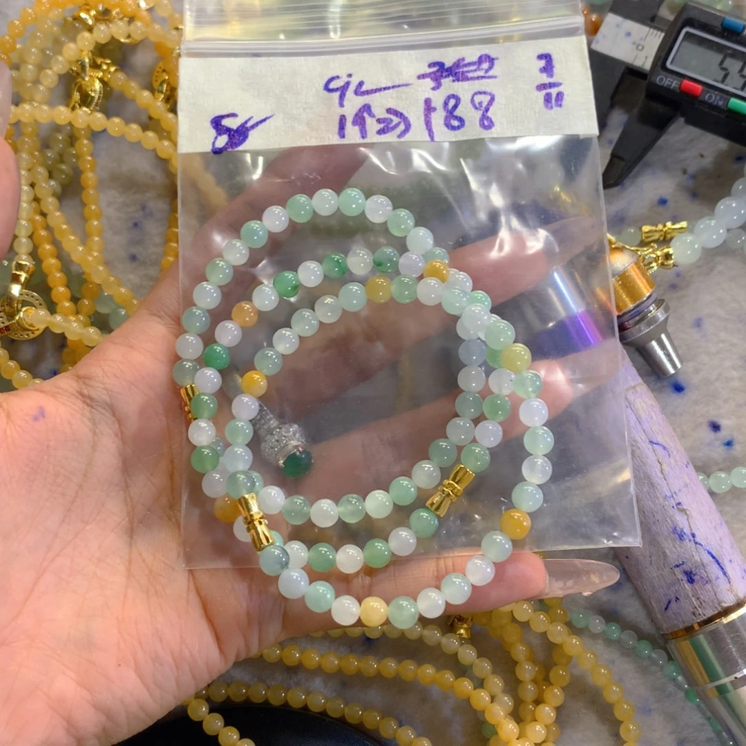 未镶嵌定制翡翠天然缅甸翡翠多样性
