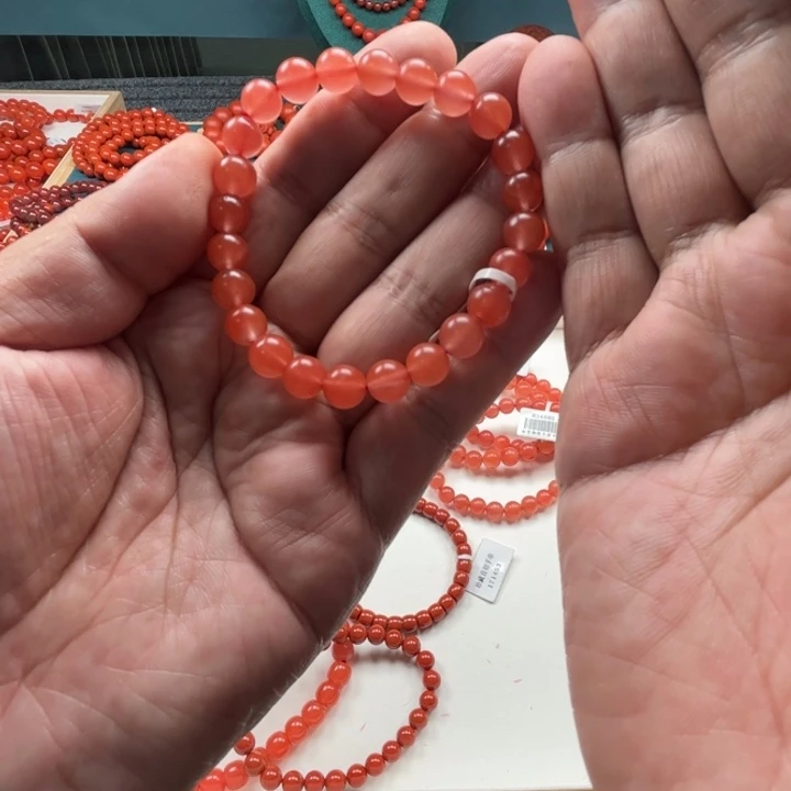 南红玛瑙手链未镶嵌