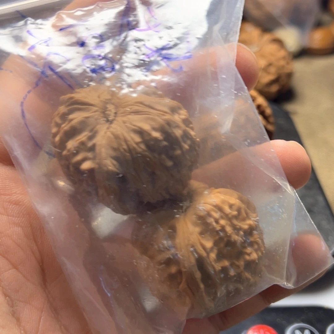 惊***鸿文玩核桃吊坠福bvhyc