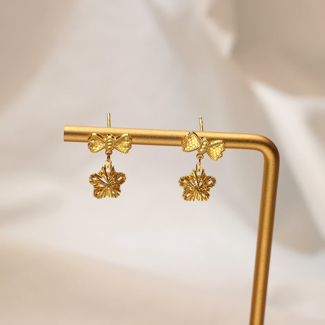 Pt950铂金蝴蝶五角星耳钉