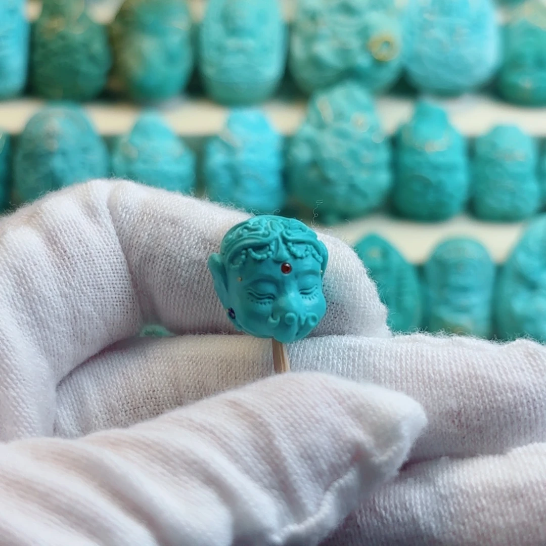 未镶嵌绿松石珠宝奇石