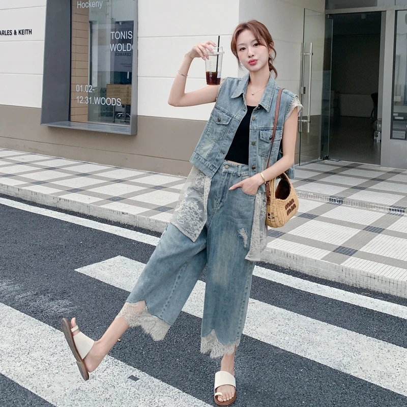 【新款 】蕾丝牛仔拼接时尚休闲套装S001