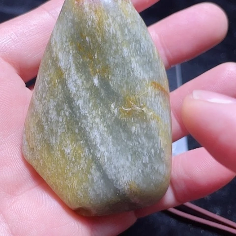未镶嵌和田玉（糖玉）挂件