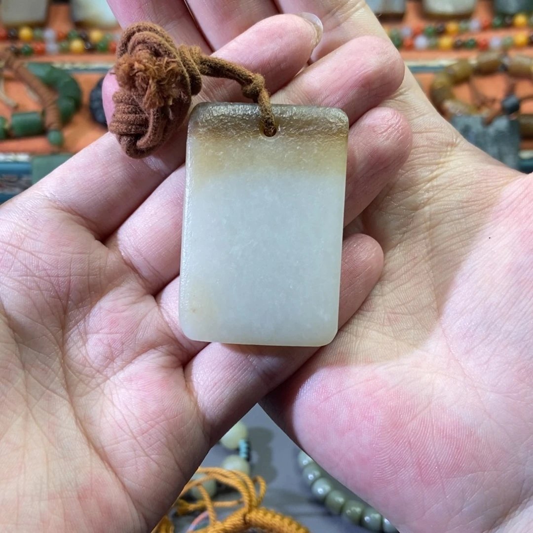 和田玉颈饰未镶嵌随****_