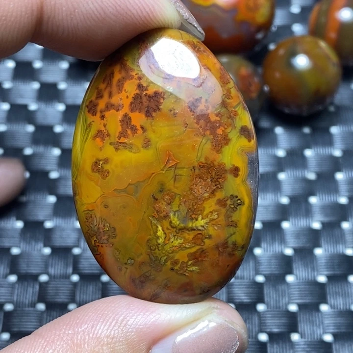 玛瑙/玉髓颈饰未镶嵌c****d