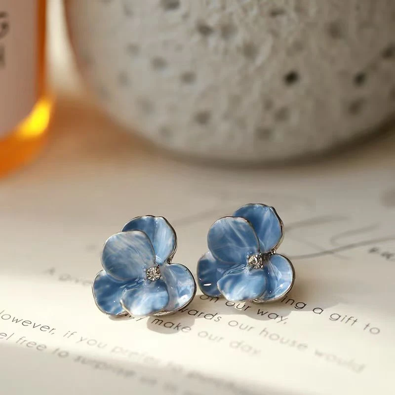 合金珐琅耳饰 滴釉花瓣蓝色森系甜美度假风耳环显白蝴蝶兰耳钉