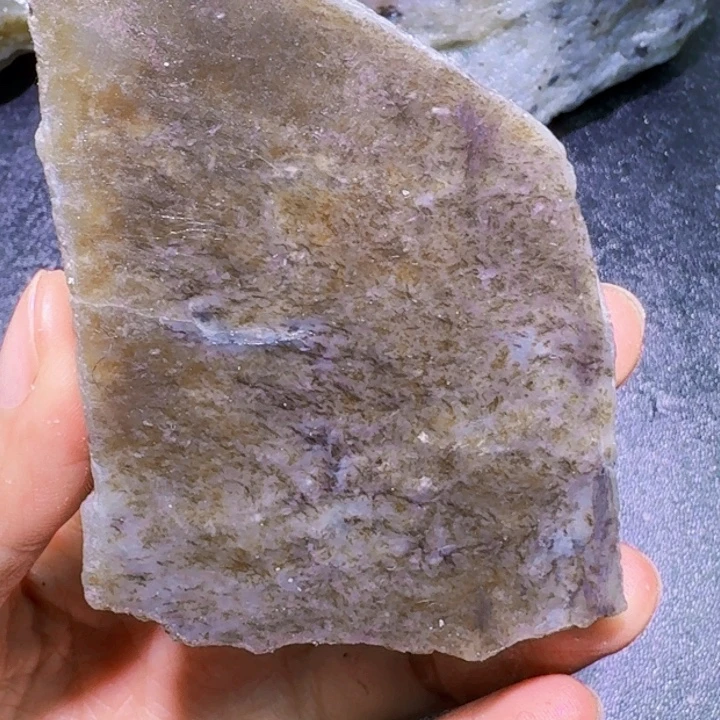 未镶嵌和田玉（糖玉）珠宝半成品