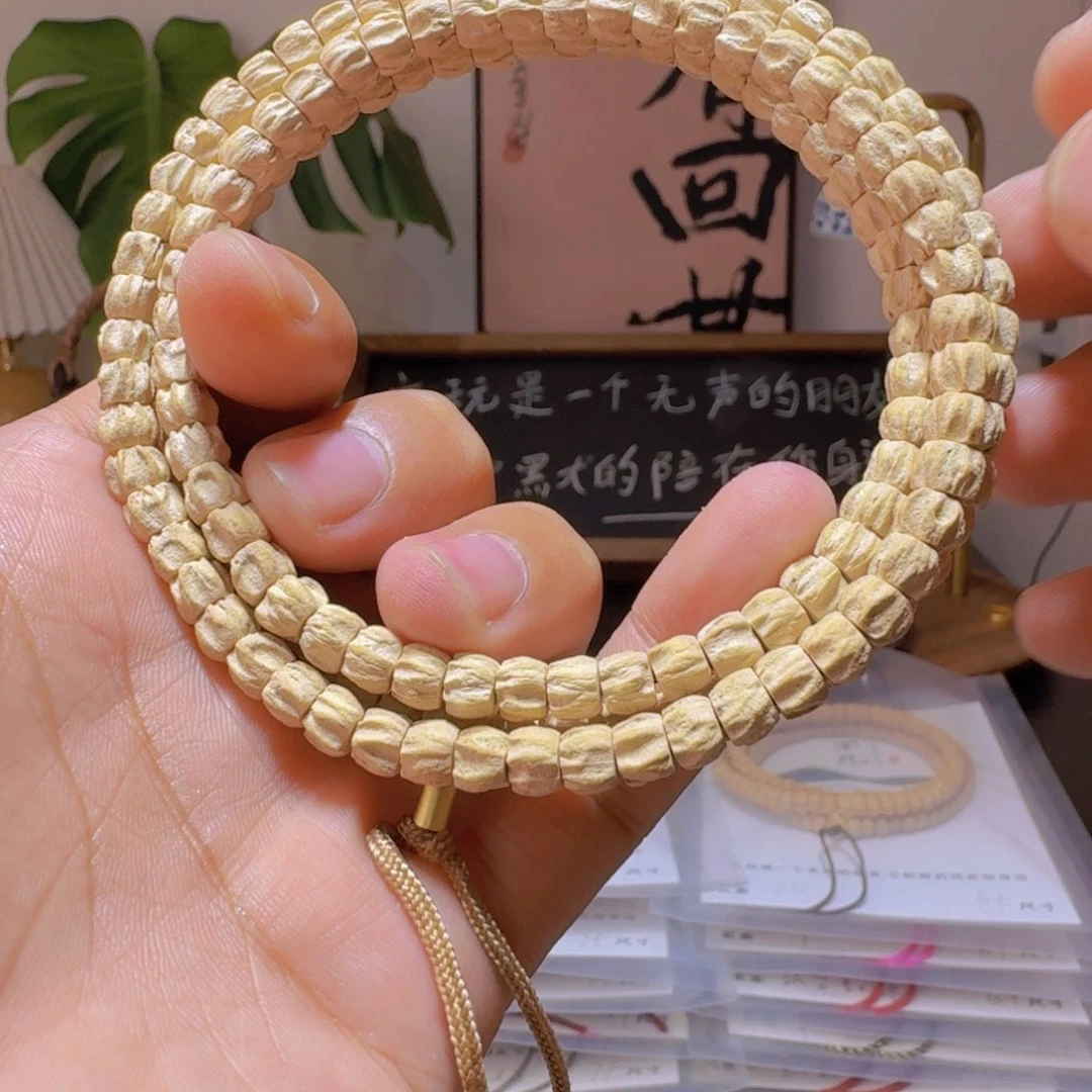 柏香籽/百香籽吊坠