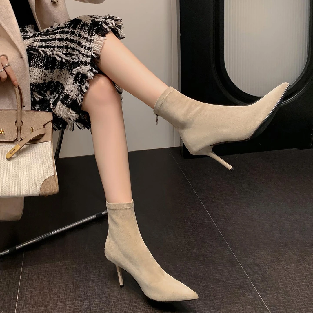 百搭款~高跟短靴女春秋2025新款百搭法式绒面尖头细跟弹力瘦瘦靴