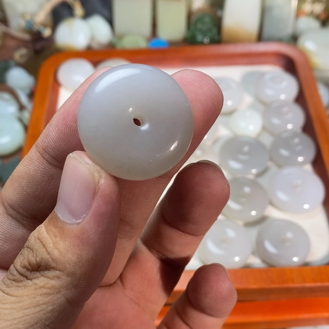 吊坠(不含链)未镶嵌和田玉