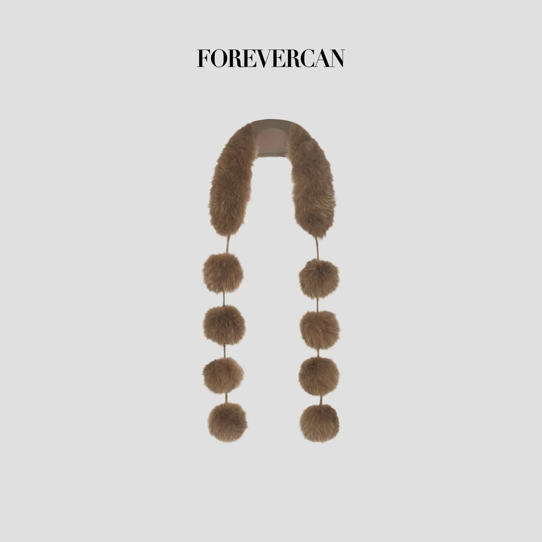 FOREVERCAN“蛇缠万贯”客订芬兰进口狐狸 毛毛球草草围巾 SS22778B