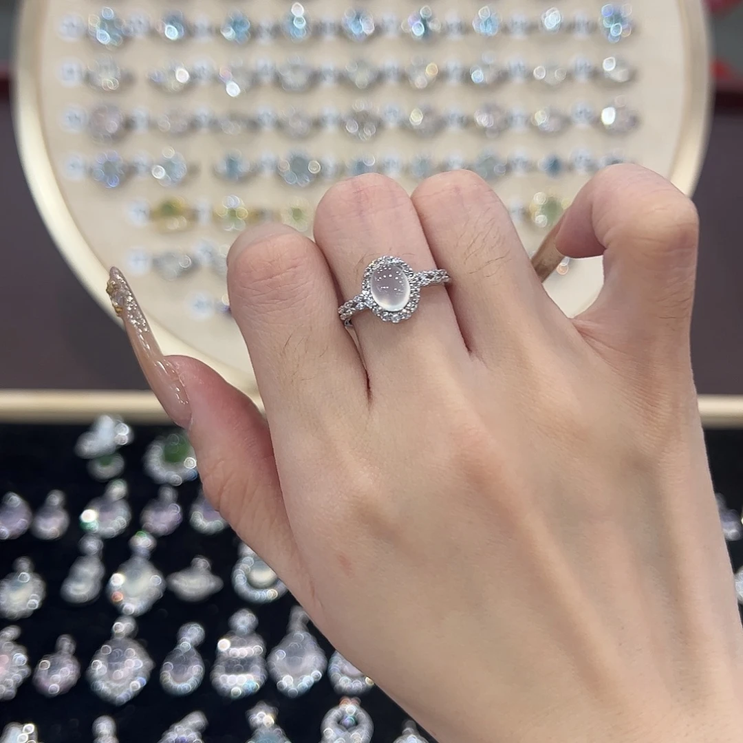 郭***姐蛇纹石玉银S925镶嵌戒指