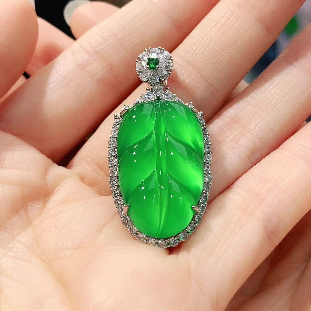 玛瑙/玉髓银S925镶嵌吊坠