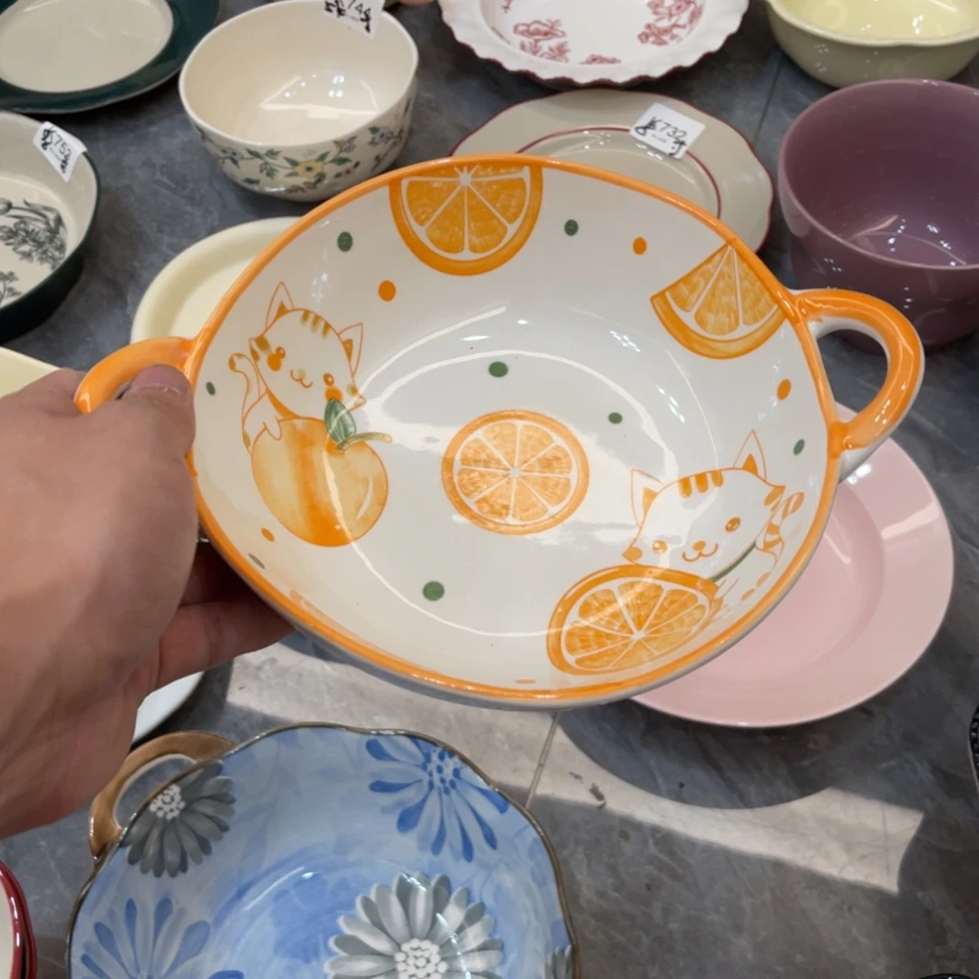 陶瓷微瑕餐具介意勿拍，满18飞！