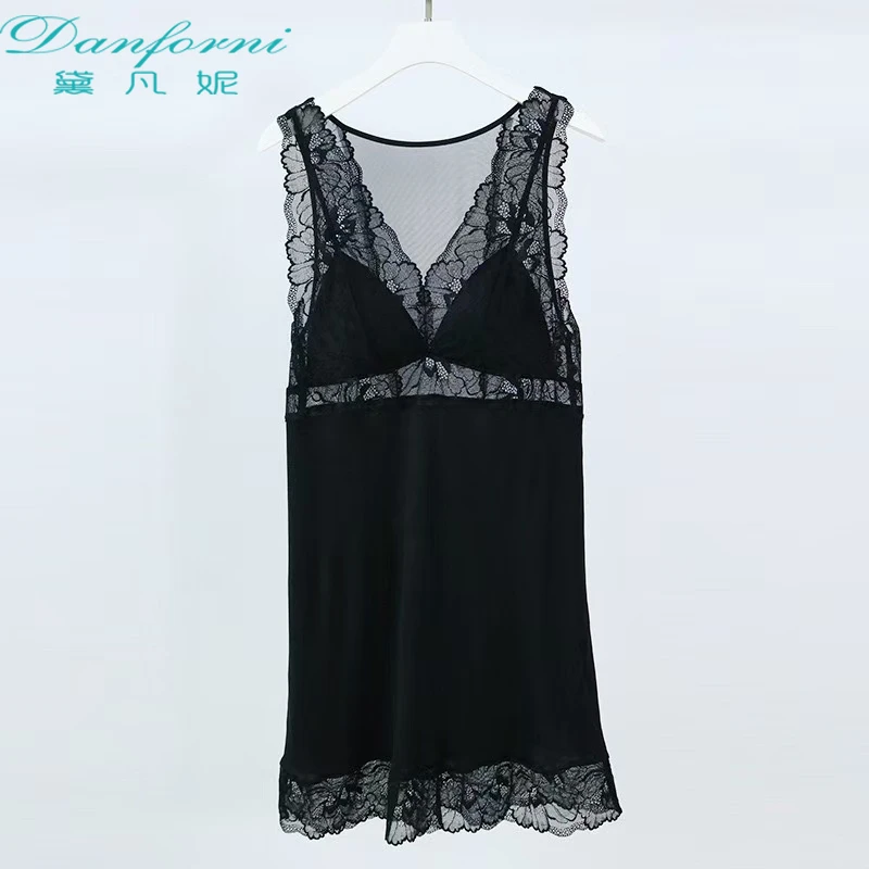 黛凡妮桑蚕丝睡裙ZJ82501