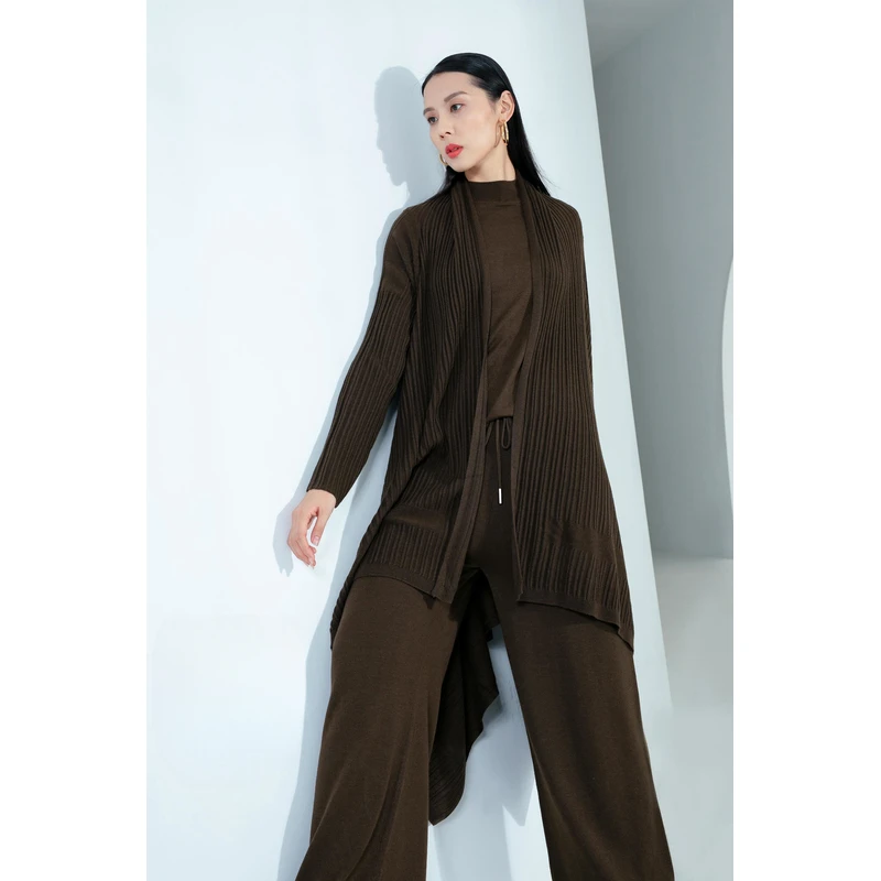 【今彩家】咖绿  秋冬季23850气质减龄时尚原创欧货轻奢宽松外披