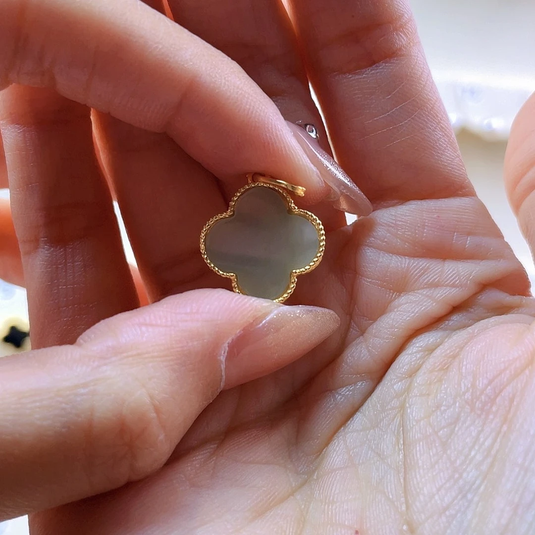 和田玉吊坠(赠链)银S925镀金镶嵌雪*❤