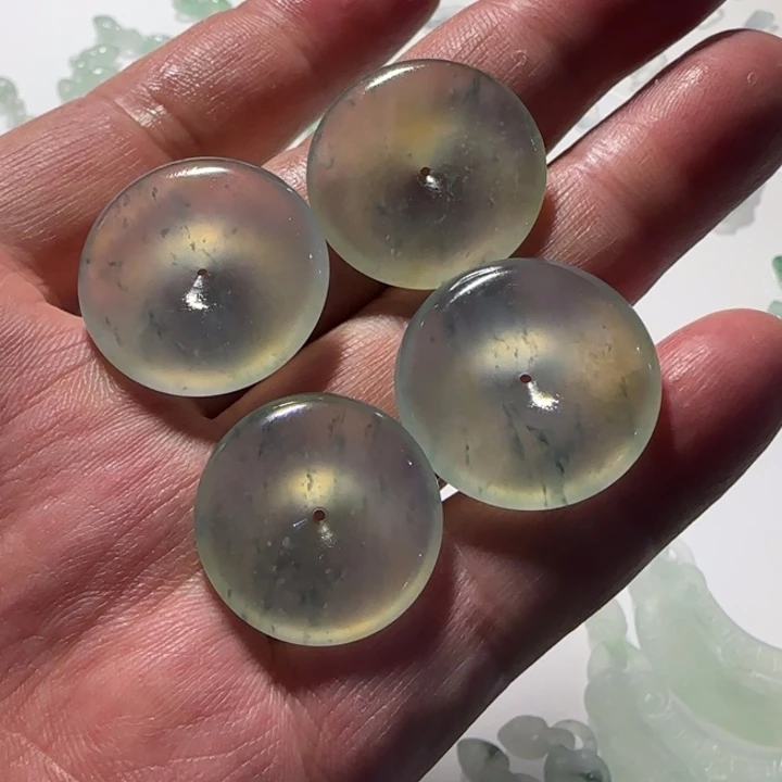 定制翡翠未镶嵌翡翠平安扣