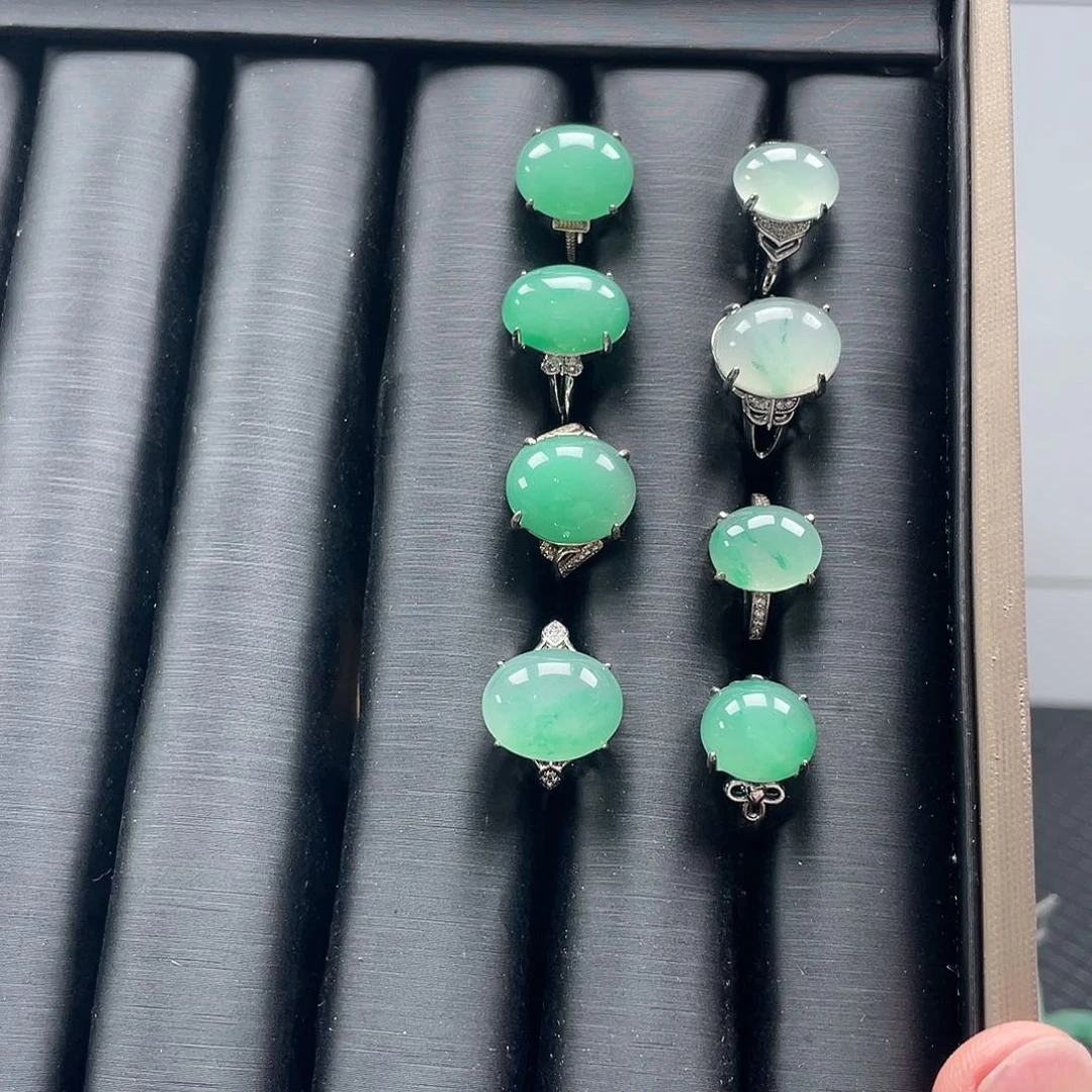 石英质玉戒指未镶嵌