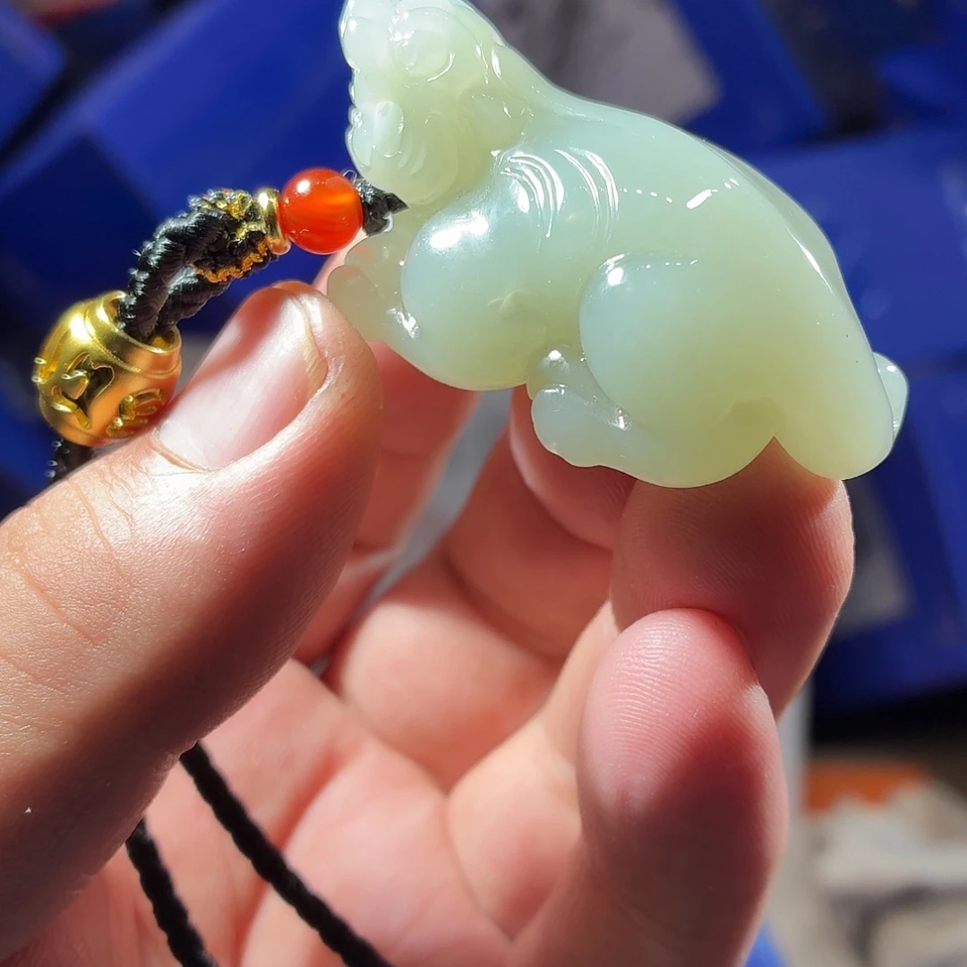 和田玉（糖玉）未镶嵌颈饰