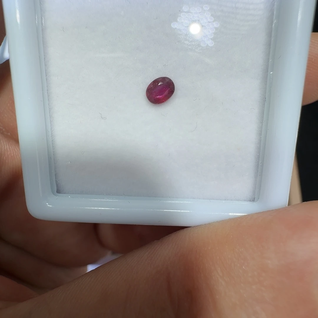 慧***呀红宝石裸石天然红宝石