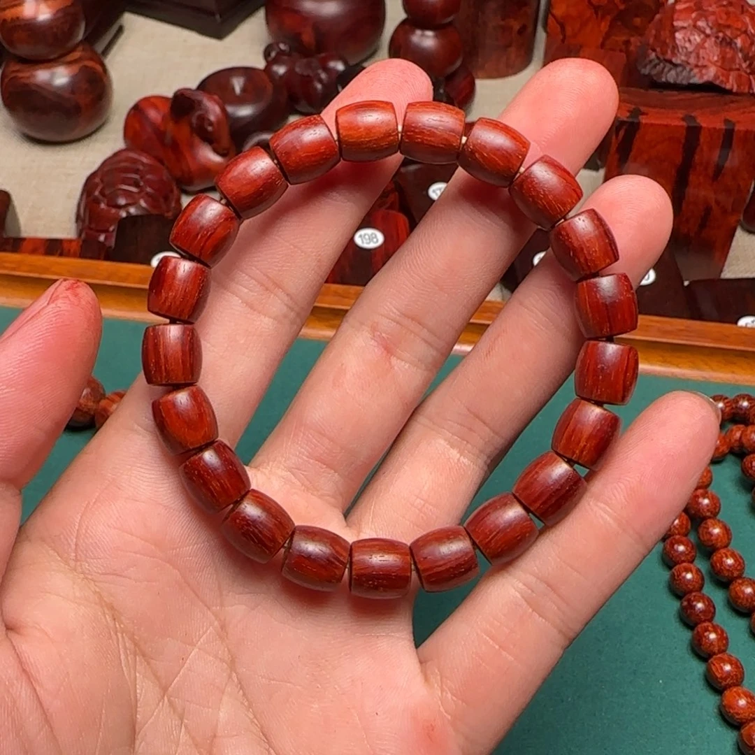 檀香紫檀（小叶紫檀）雩**四