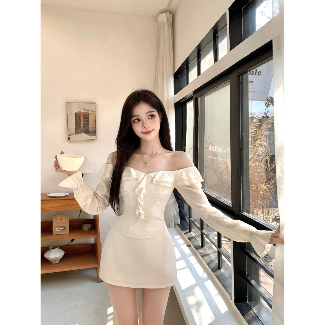 画解WAHJU【晚宴千金】秋季一字肩设计感杏色上衣半裙9909W