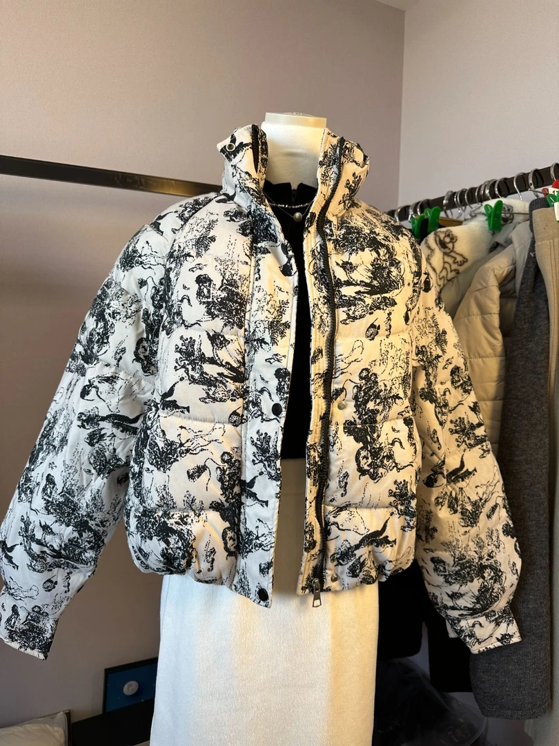 直筒型加绒加厚款短款花色满印加厚冬季潮流外套