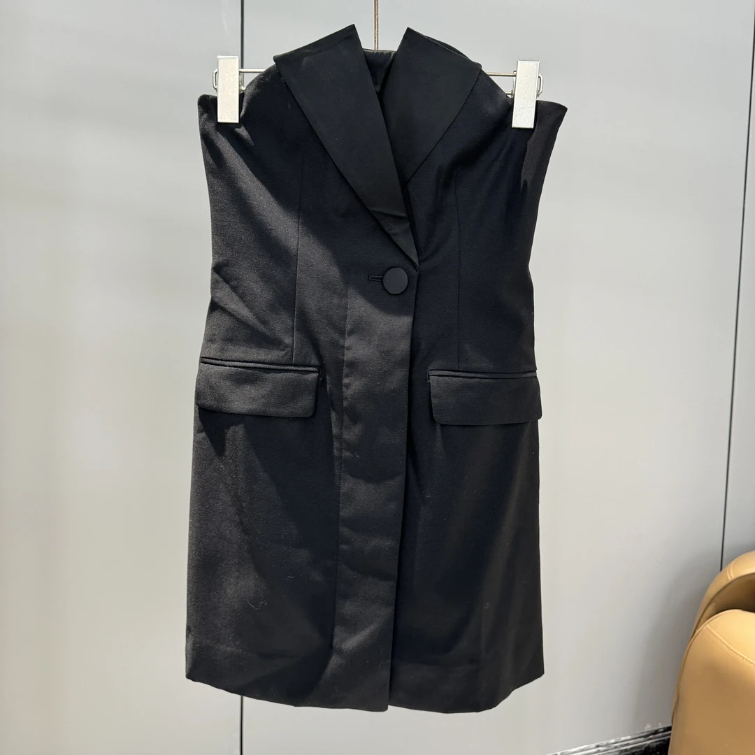 品牌剪标撤柜微瑕黑色西装款抹胸裙DRS015