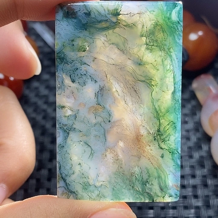 静***听玛瑙/玉髓颈饰未镶嵌