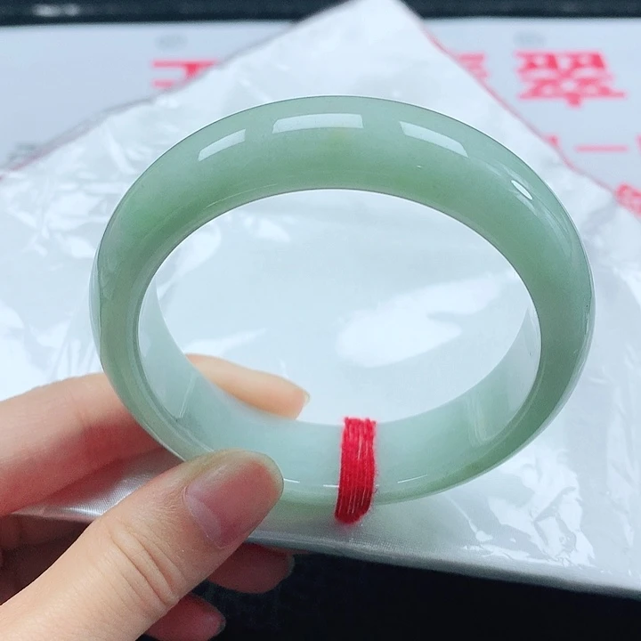 翡翠手镯未镶嵌翡翠手镯56