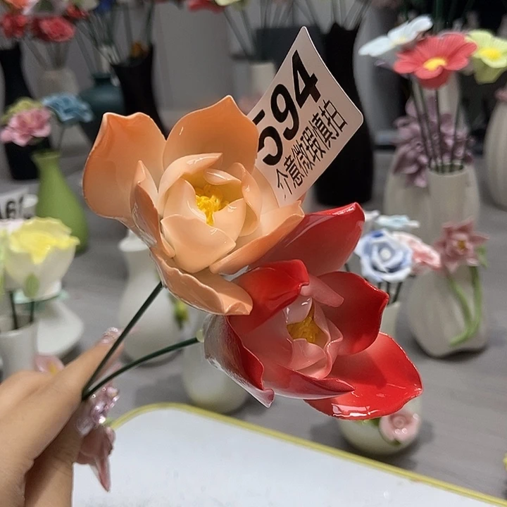 陶瓷纯手工捏花设计