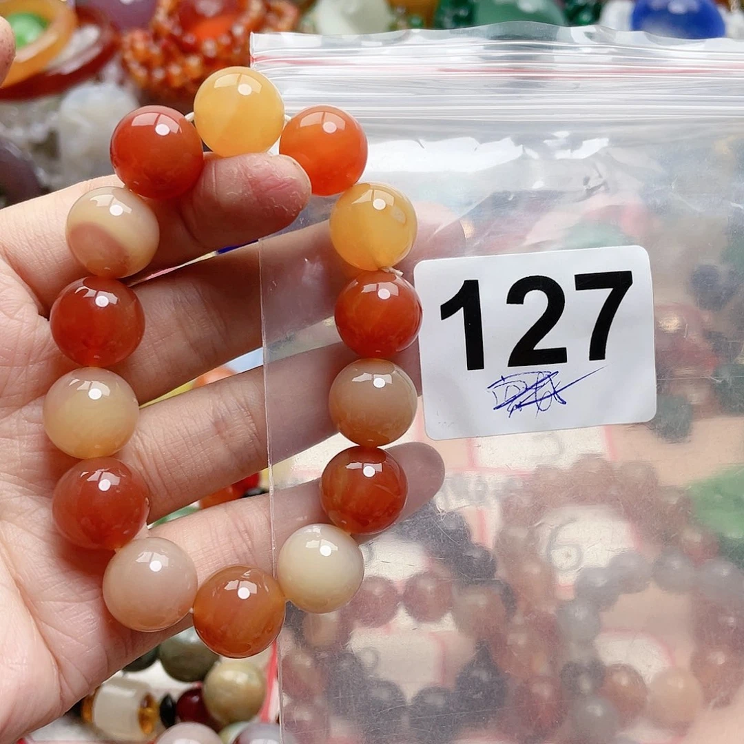 合金颈饰玛瑙/玉髓蔷*?