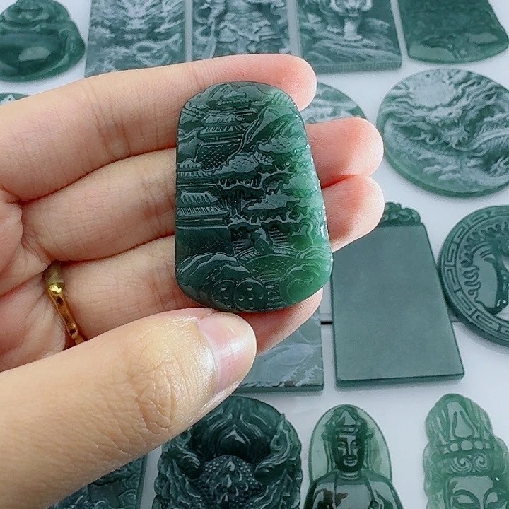 翡翠未镶嵌颈饰多样性发货天然A货翡翠