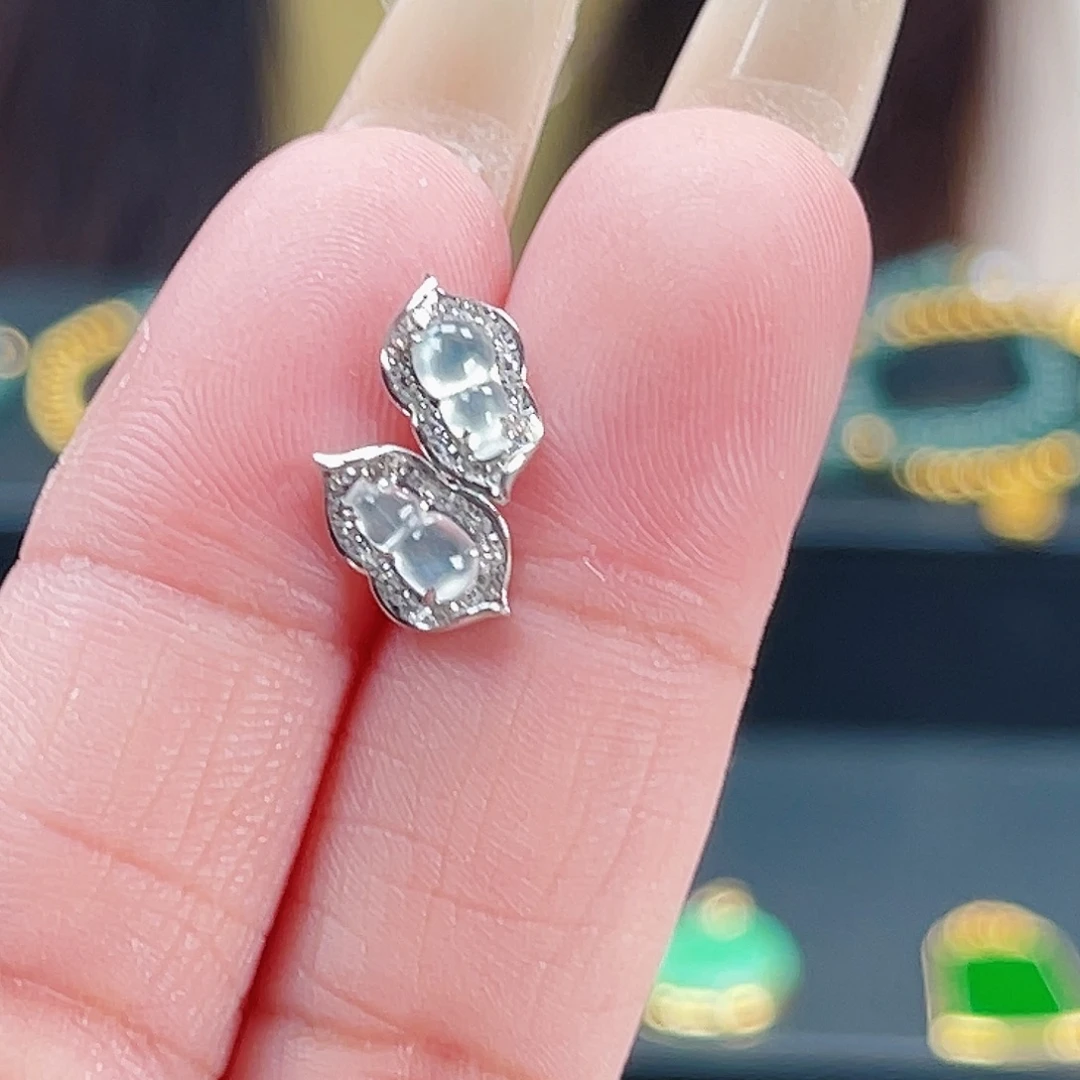 翡翠18K金镶嵌耳饰