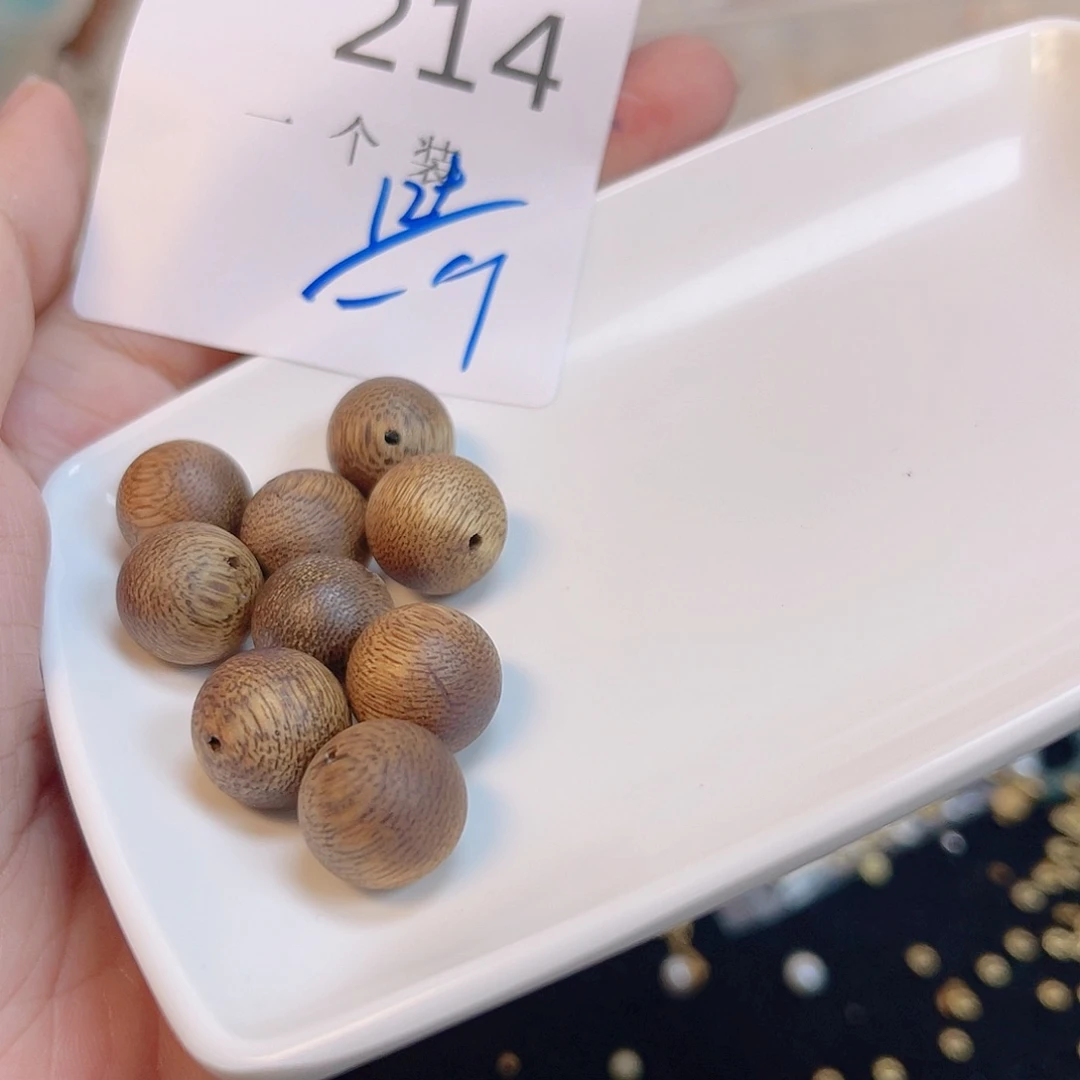 水晶珠宝半成品未镶嵌214 。