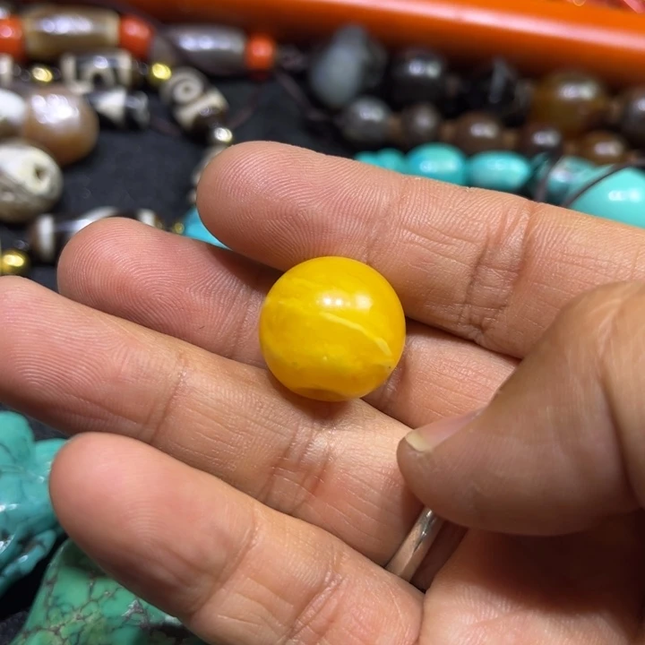 蜜蜡手链未镶嵌小**典