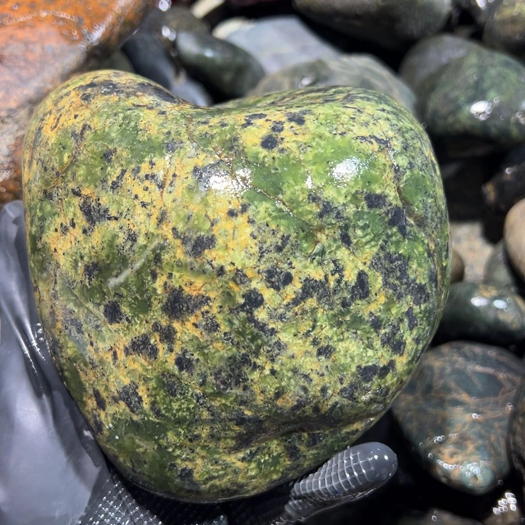 合金蛇纹石玉西藏藏玉药王石大****）