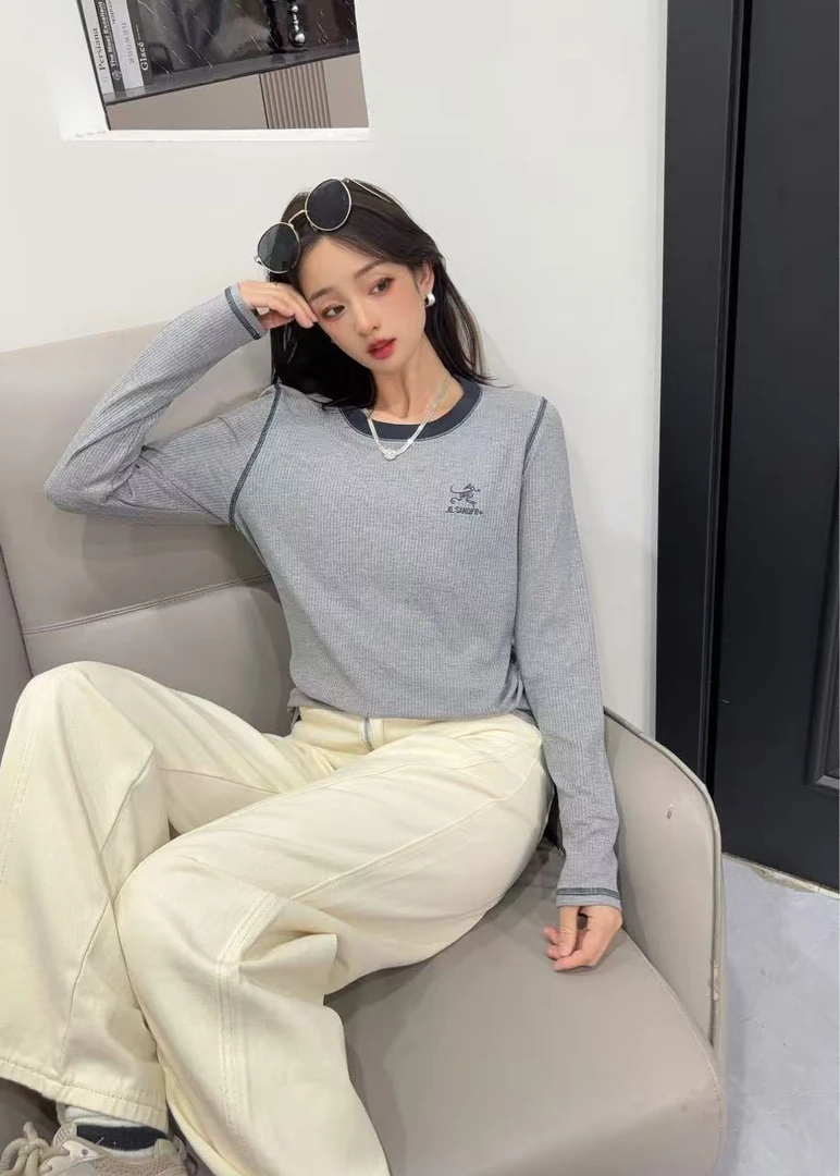 撞色重工明线刺绣长袖T恤女新款慵懒宽松内搭打底衫上衣