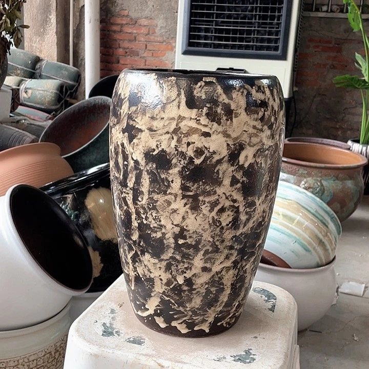 紫砂花盆正品口20高32。z z z z