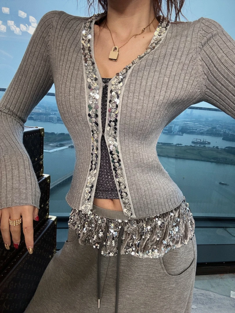 婉君【小亮片开衫】早春针织时尚百搭短款毛针织衫LWJ25A1C283