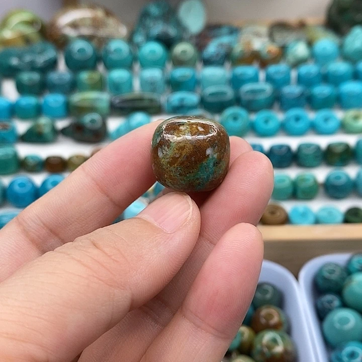 三彩老型珠闪电购饰品