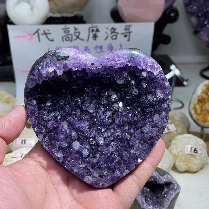 未镶嵌水晶珠宝半成品