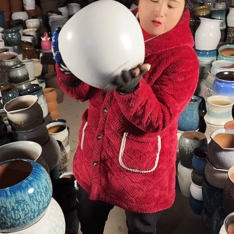 口20高23瑕疵盆子。