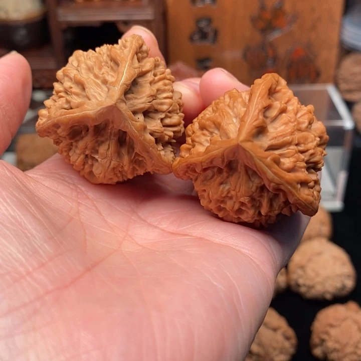 吊坠文玩核桃普****疫官帽奔